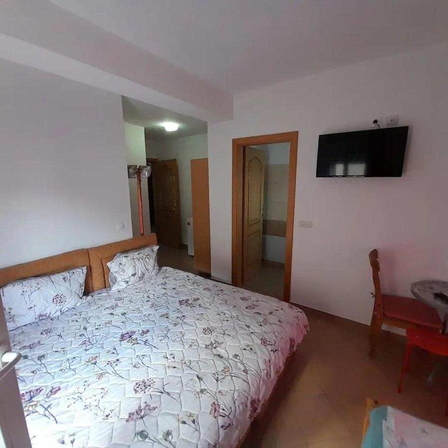 Vila Bolonja Struga Esterno foto
